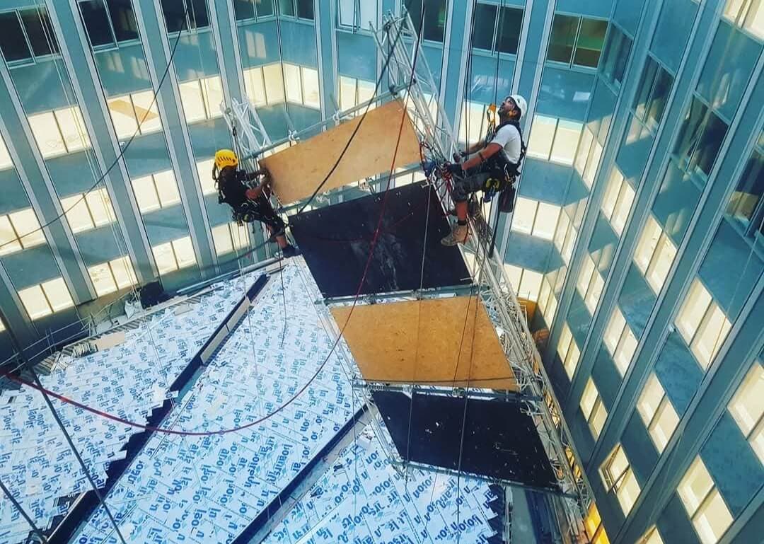 Travaux d'accès difficile